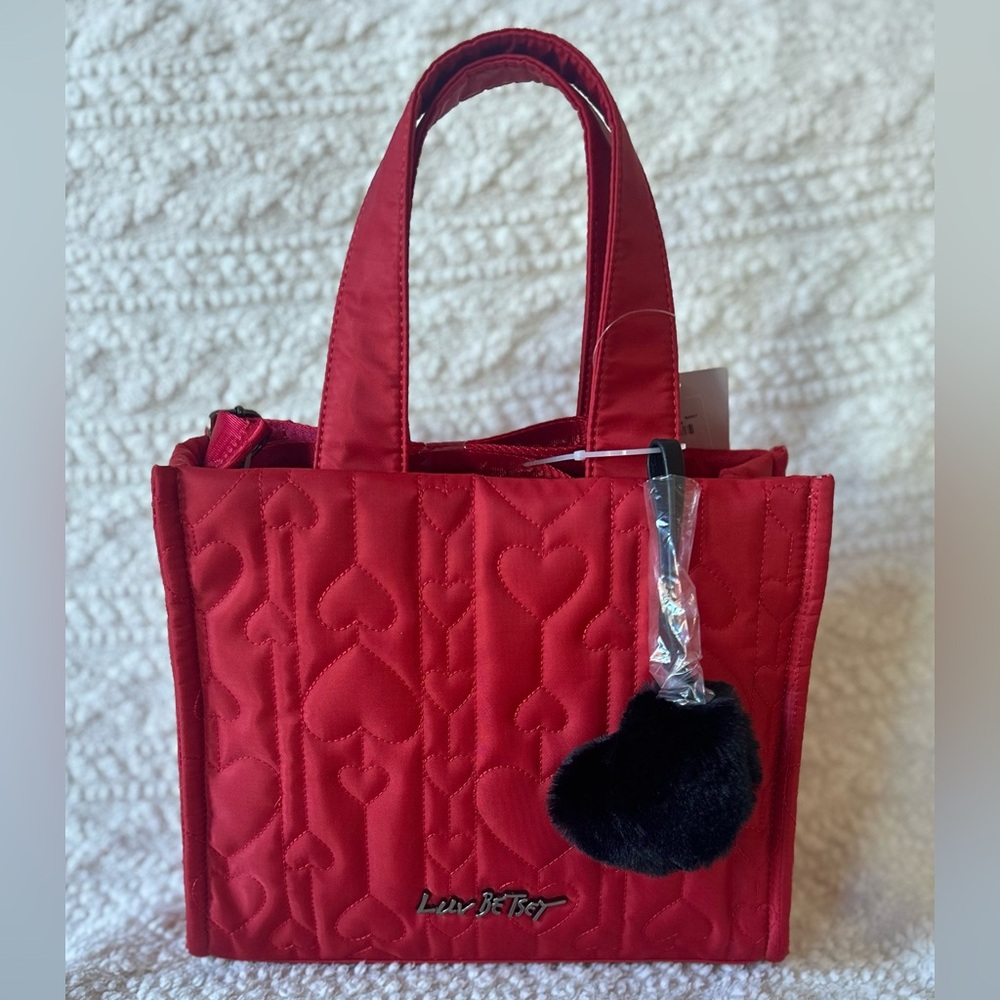 NWT Luv Betsey by Betsey Johnson Red Nylon Tote w Black
Fuzzy Heart Purse Charm